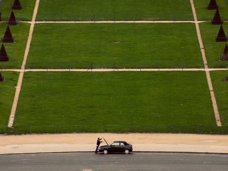 精致穷<br>lys7ijqq.cn 几千块的耳机几百块的饭